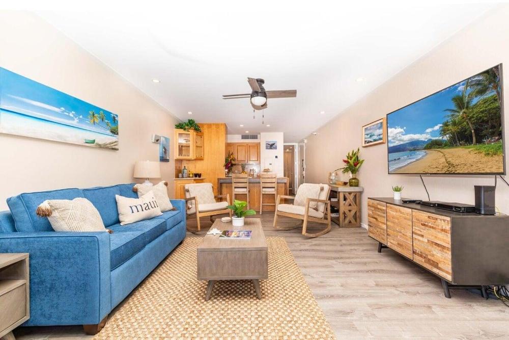 Maui Kai 108 · MK 108 Updated OceanFront 1BD wAC